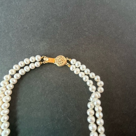 Genuine Pearl and Gemstone Two Strand Necklace New in Box - Picture 5 of 6